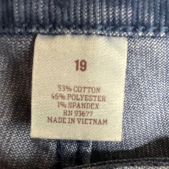 Skinny “Arizona Jeans Co.” Size 19 Blue Jeans - Picture 12 of 16